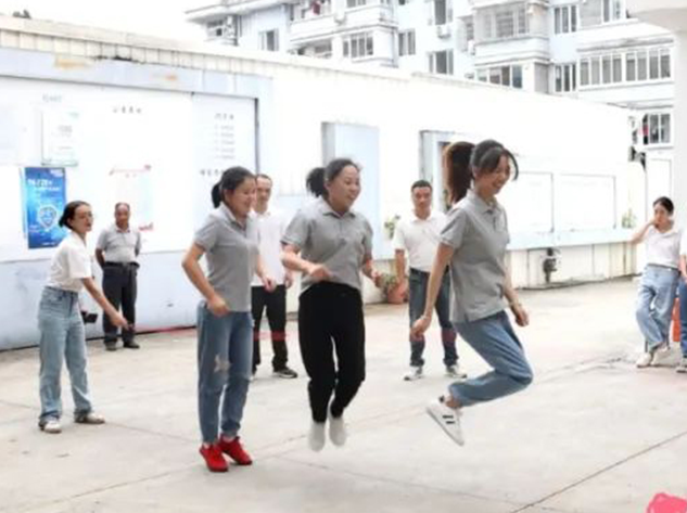 趣享運動(dòng)，喜迎亞運— —康宏電子第三屆員工運動(dòng)會(huì )