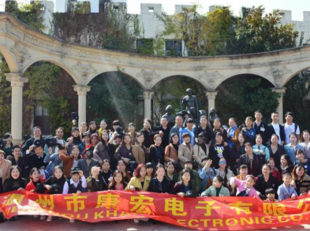 | 橫店游記 | ——不止工作，還有詩(shī)，遠方和狂歡